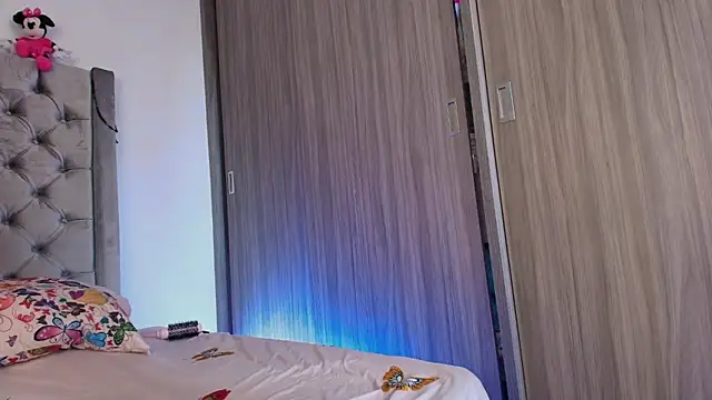 Snapshot of dreamsussi chatting on 11.05.25 dreamsussi online show from 11.05.25