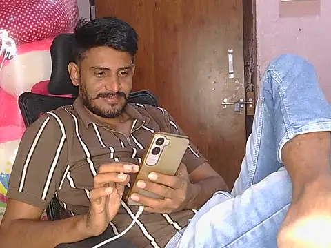 krishjaat43 online show from 04.22.26