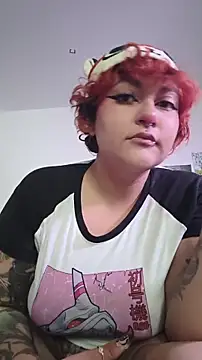 Snapshot of XxGreenGoodxX chatting on 11.26.25 XxGreenGoodxX online show from 11.26.25