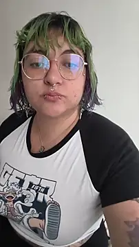 XxGreenGoodxX online show from 05.10.26