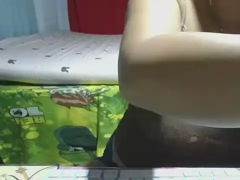 SeksiEstella online show from 11.05.25