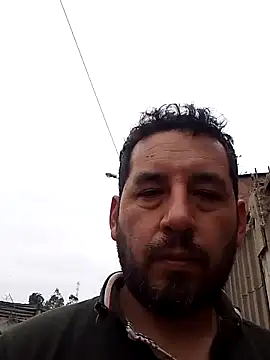 Snapshot of Lujor chatting on 10.14.25 Lujor online show from 10.14.25