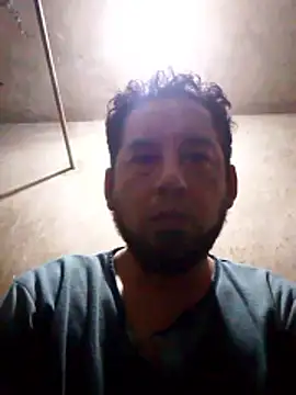 Snapshot of Lujor chatting on 01.10.26 Lujor online show from 01.10.26