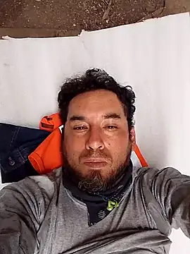 Snapshot of Lujor chatting on 01.13.26 Lujor online show from 01.13.26