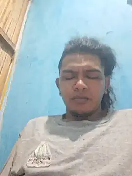 Snapshot of jordison420 chatting on 12.01.25 jordison420 online show from 12.01.25