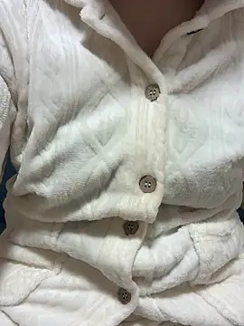 mayu06000 online show from 11.14.25