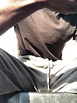 Snapshot of cuminsidebby chatting on 11.06.25 cuminsidebby online show from 11.06.25