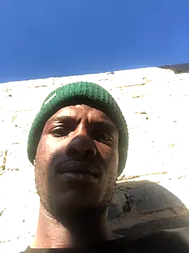 Snapshot of cuminsidebby chatting on 11.19.25 cuminsidebby online show from 11.19.25