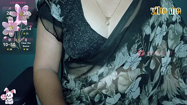 Snapshot of megHana_teLugGu chatting on 09.12.25 megHana teLugGu online show from 09.12.25