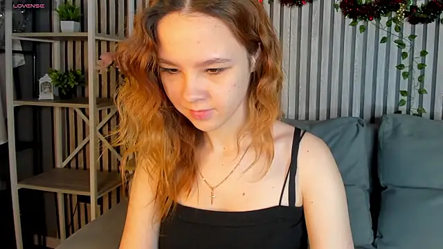 Lori Blossom online show from 01.15.26