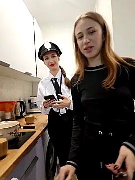 Snapshot of yourfavpsy_ chatting on 10.10.25 yourfavpsy online show from 10.10.25