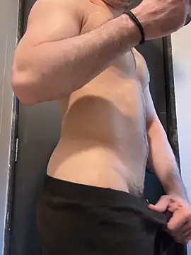 Snapshot of FitNhot_sam chatting on 02.27.26 FitNhot sam online show from 02.27.26