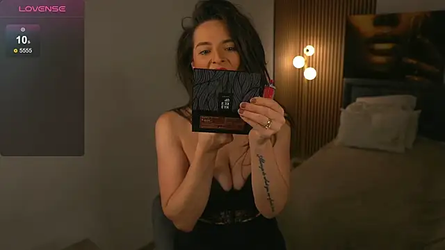 BarbaraXoXoX online show from 11.27.25