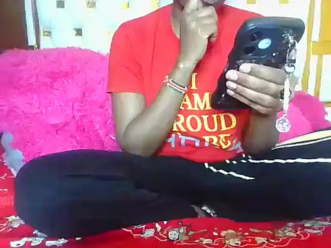 Snapshot of Nodia32 chatting on 10.24.25 Nodia32 online show from 10.24.25