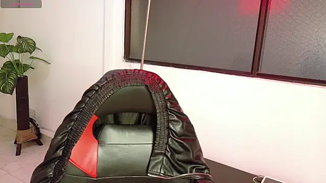 Hell Girll  online show from 11.09.25