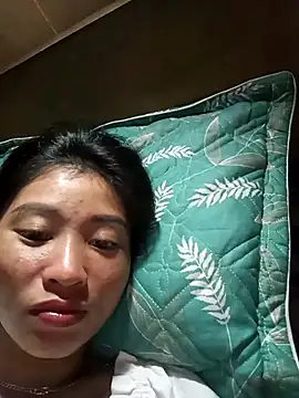 Snapshot of Phuongphuongg chatting on 10.19.25 Phuongphuongg online show from 10.19.25