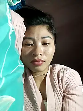 Snapshot of Phuongphuongg chatting on 11.03.25 Phuongphuongg online show from 11.03.25