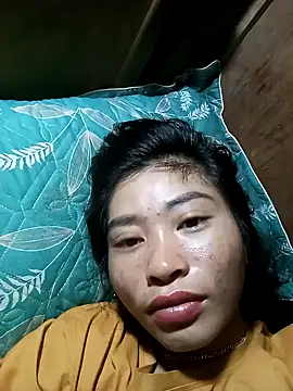 Snapshot of Phuongphuongg chatting on 11.08.25 Phuongphuongg online show from 11.08.25