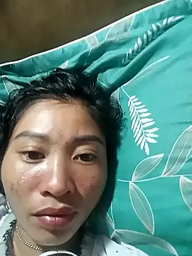 Snapshot of Phuongphuongg chatting on 11.12.25 Phuongphuongg online show from 11.12.25