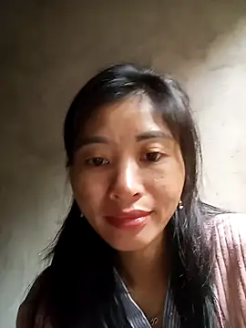 Snapshot of Phuongphuongg chatting on 11.16.25 Phuongphuongg online show from 11.16.25