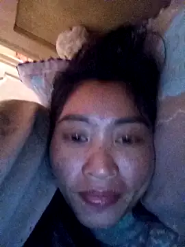 Snapshot of Phuongphuongg chatting on 11.28.25 Phuongphuongg online show from 11.28.25