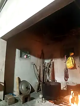 Snapshot of Phuongphuongg chatting on 12.14.25 Phuongphuongg online show from 12.14.25