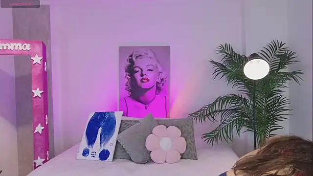 LUNAA    online show from 03.24.26