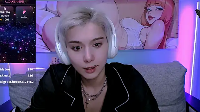 SophieAsh online show from 11.08.25