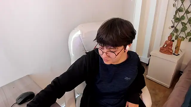 Snapshot of Nathaly_ds chatting on 11.23.25 Nathaly ds online show from 11.23.25