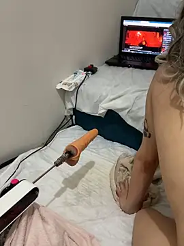 Ozge-SluttyScream69 online show from 03.30.26