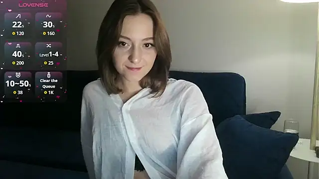 white liillyy online show from 02.28.26