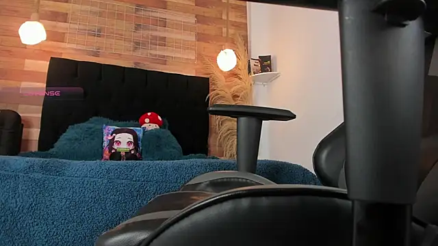 Emily brown04 online show from 10.03.25