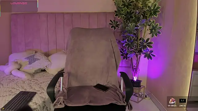 Mia mtnz02 online show from 01.13.26