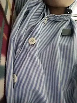 Snapshot of Windy_sexyy chatting on 11.08.25 Windy sexyy online show from 11.08.25