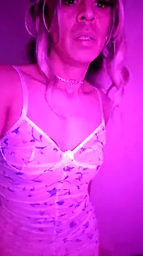 AlexaSugarbby online show from 11.05.25