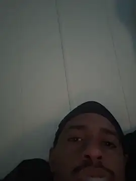 Snapshot of tyrek5051 chatting on 10.16.25 tyrek5051 online show from 10.16.25