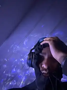 Snapshot of tyrek5051 chatting on 11.13.25 tyrek5051 online show from 11.13.25