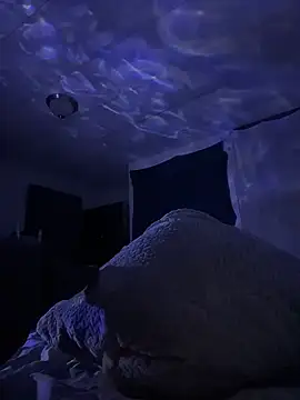 Snapshot of tyrek5051 chatting on 11.23.25 tyrek5051 online show from 11.23.25