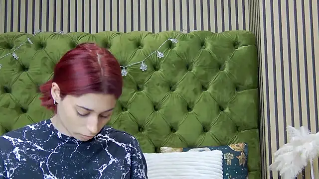 Snapshot of LunaHart chatting on 01.17.26 LunaHart online show from 01.17.26