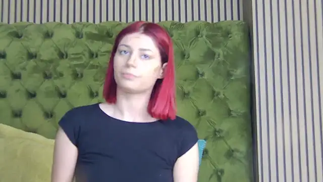 Snapshot of LunaHart chatting on 02.20.26 LunaHart online show from 02.20.26