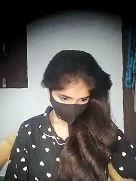 Snapshot of Sexey-Puja chatting on 11.14.25 Sexey-Puja online show from 11.14.25