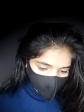 Snapshot of Sexey-Puja chatting on 12.15.25 Sexey-Puja online show from 12.15.25