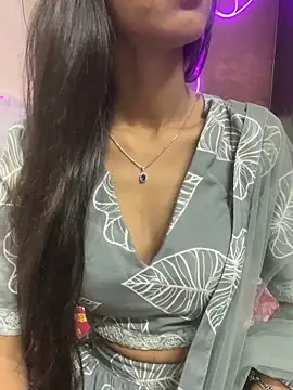 Desire Zoya online show from 11.15.25