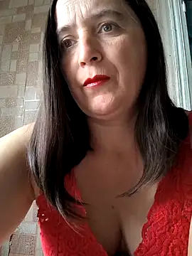 Snapshot of EvelinCutex chatting on 10.01.25 EvelinCutex online show from 10.01.25