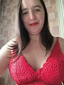 Snapshot of EvelinCutex chatting on 11.14.25 EvelinCutex online show from 11.14.25