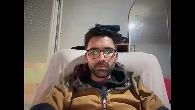 Snapshot of Alicante34 chatting on 04.04.26 Alicante34 online show from 04.04.26