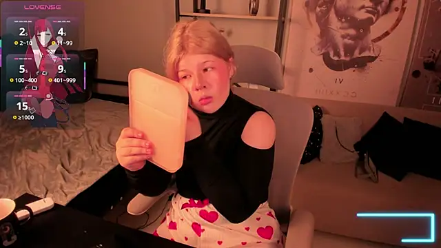 LilithNelson online show from 11.12.25