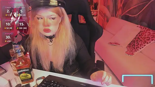 LilithNelson online show from 11.18.25