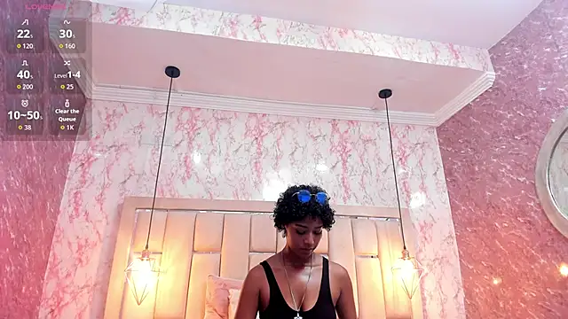 Snapshot of WILD_FIREE_ chatting on 09.26.25 WILD FIREE  online show from 09.26.25