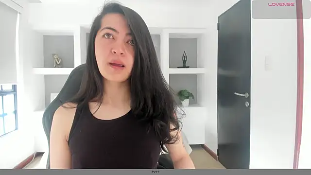 Saya Amaretto1 online show from 11.30.25